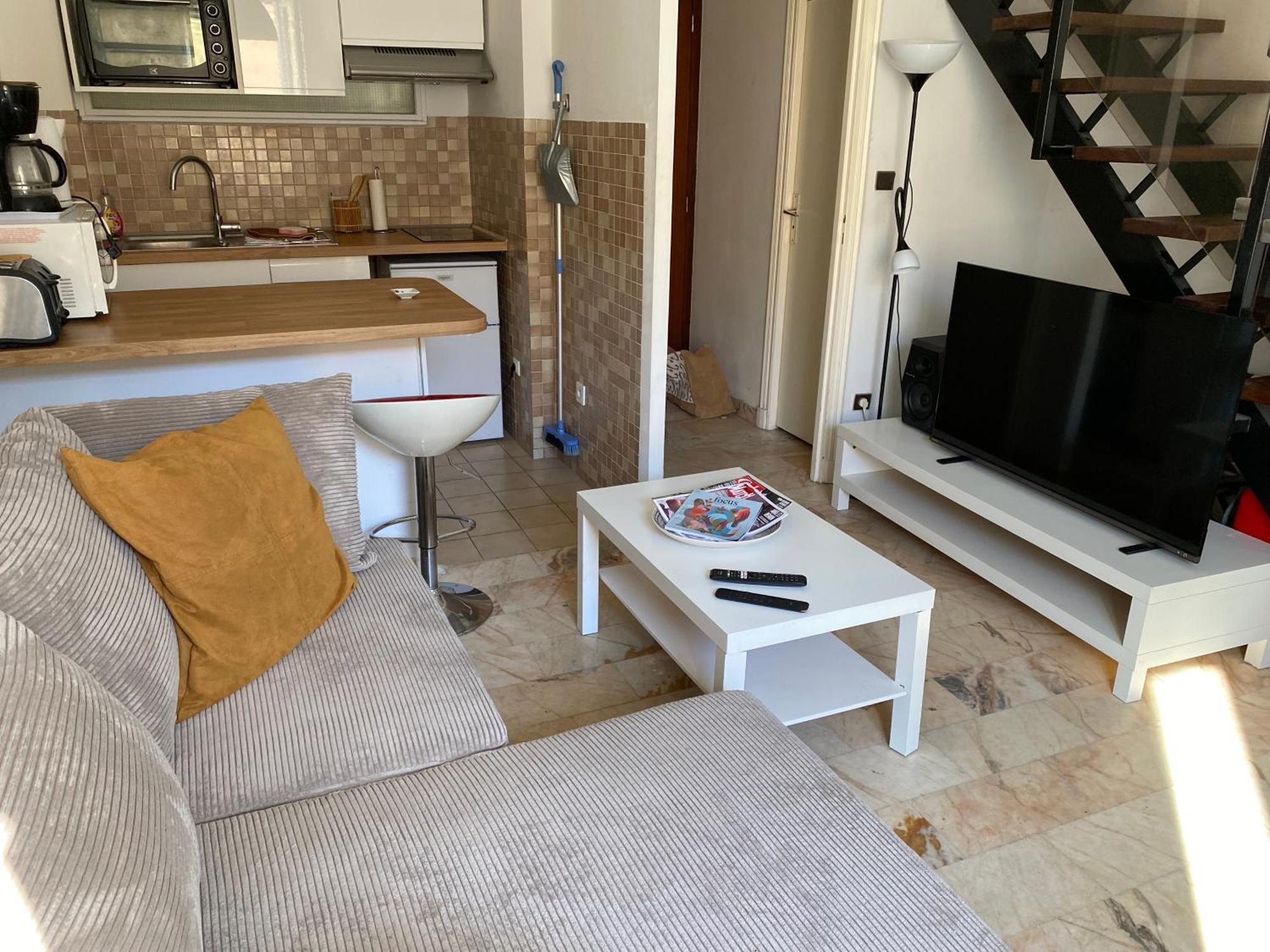 Duplex Plein Centre Ville De Montpellier Luaran gambar